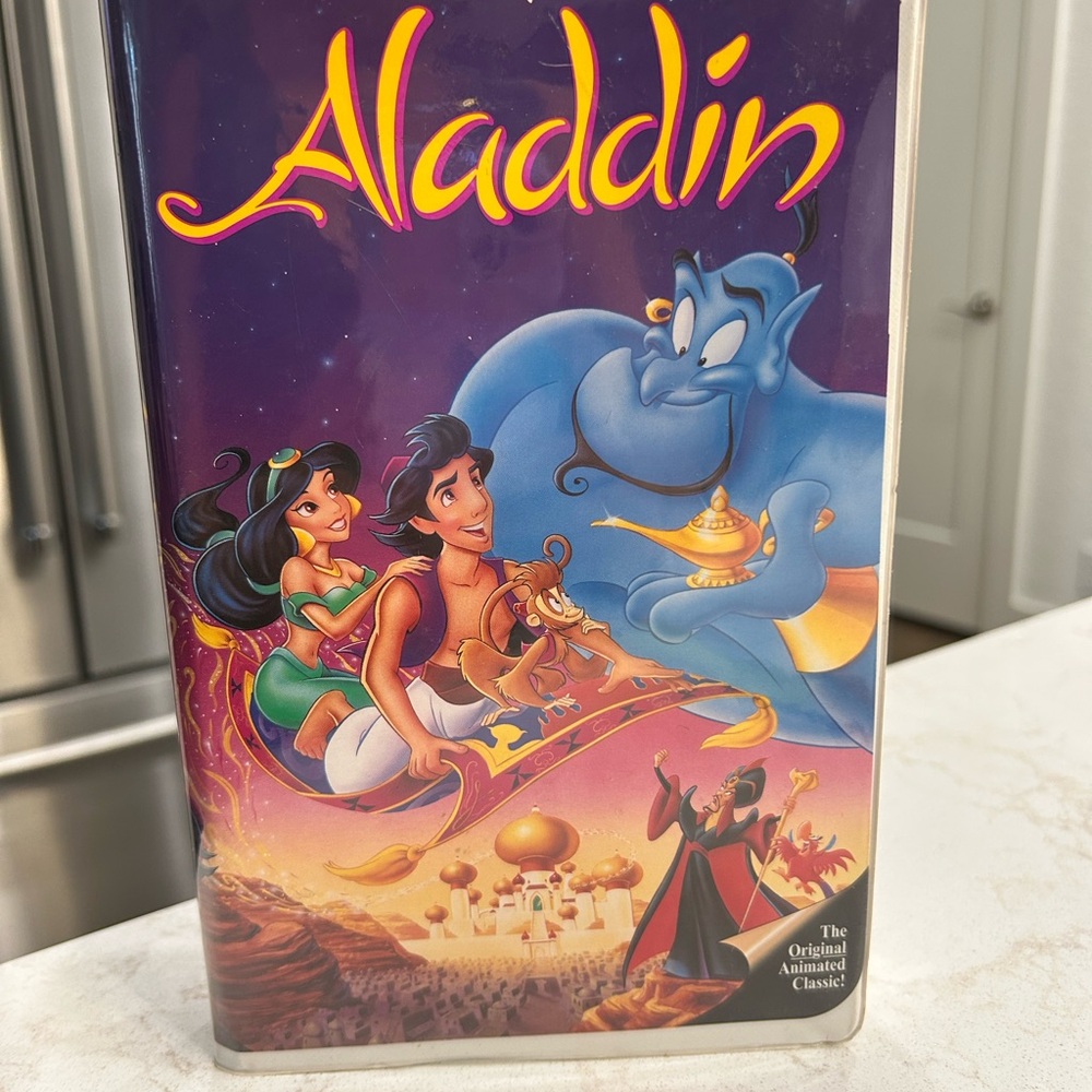 Aladdin VHS Tape